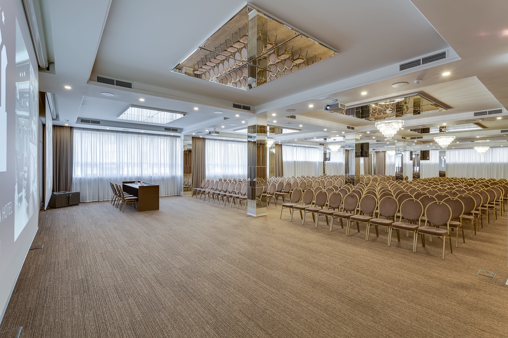 Зал Senator в отеле Bratislava Hotel Kyiv 4*