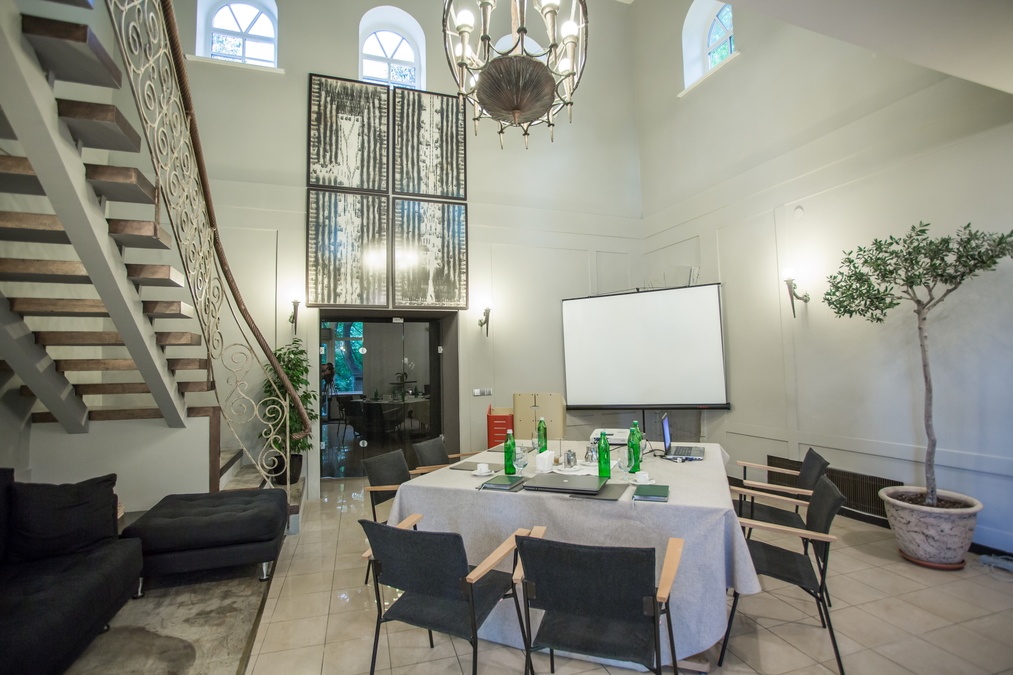 Малая гостиная в бутик-отеле Воздвиженский