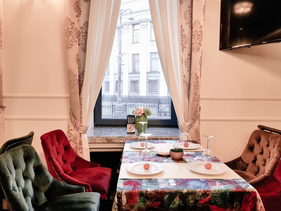 Ресторан рядом с Мариинским парком