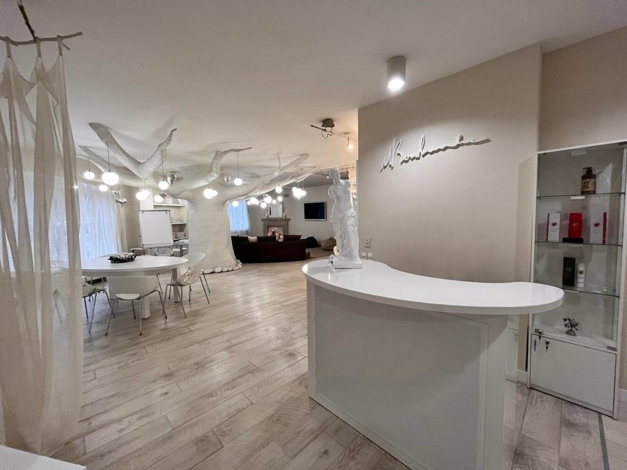 Art-простір AURA для затишних заходів