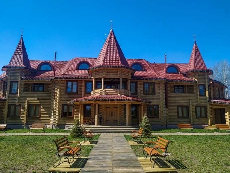 Fort Pirnov Park - заміський комлекс