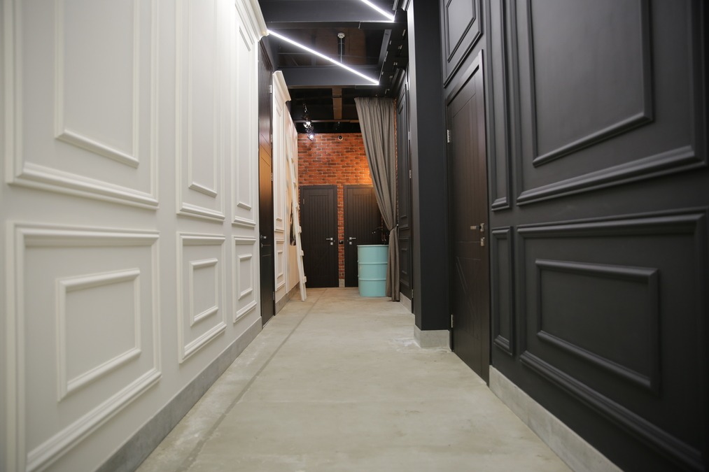 Лофтовая фотостудия Upstairs Photostudio