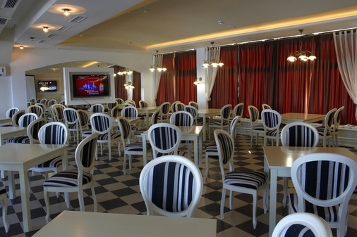 Праздничный банкетный зал ресторана "Коляда"