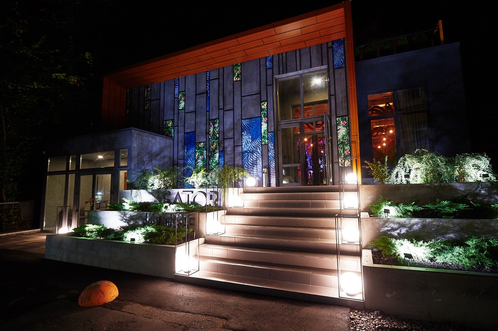 Вишуканий ресторан - лаунж "Satori Lounge"