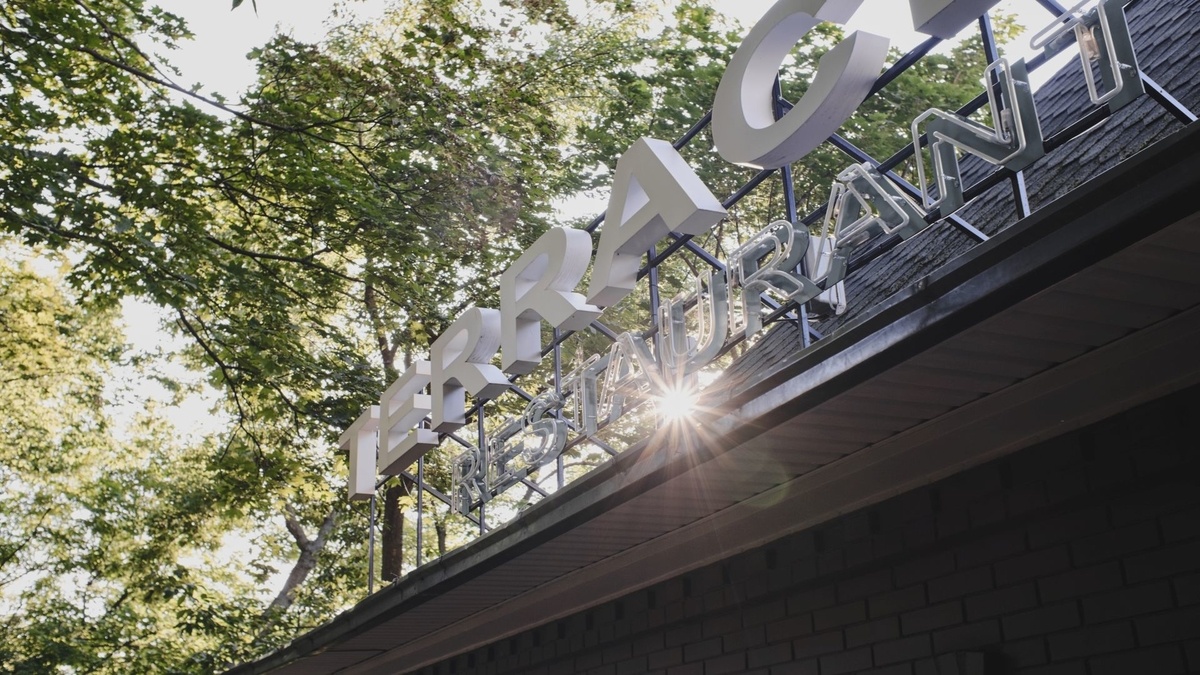 Rooftop панорамная терраса в бутик-отеле