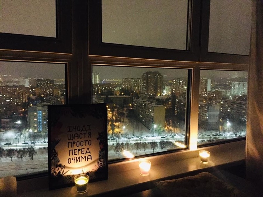 Зал с панорамным видом "Silent Lakshmi Space"