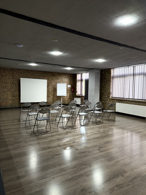 Лофтовий конференц-зал від Signal Event Hall