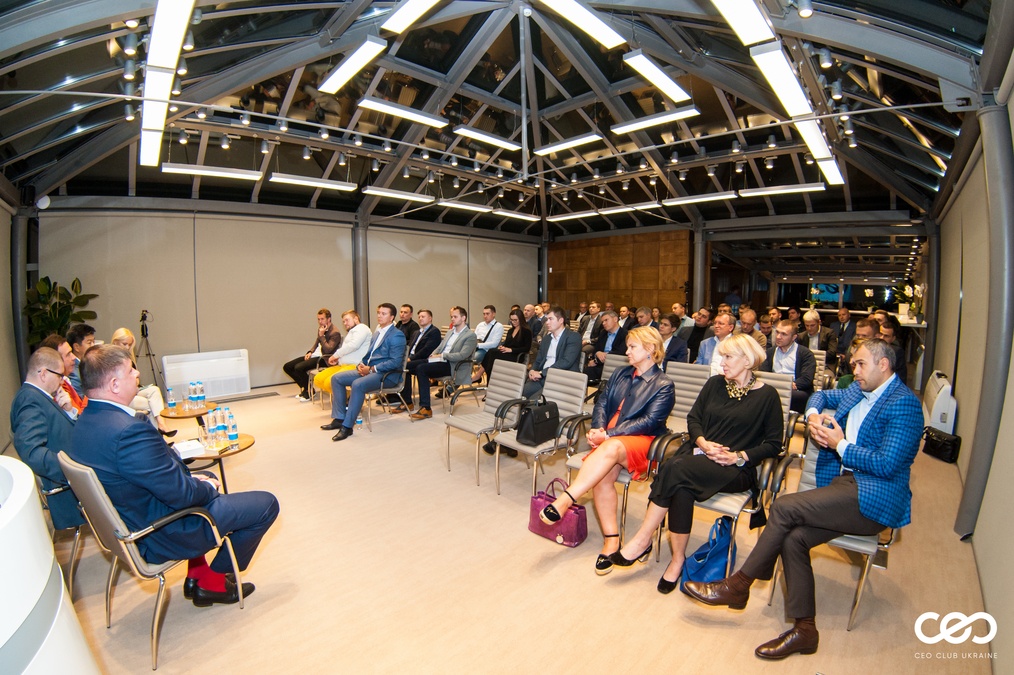 Стильный конференц-зал VIP уровня