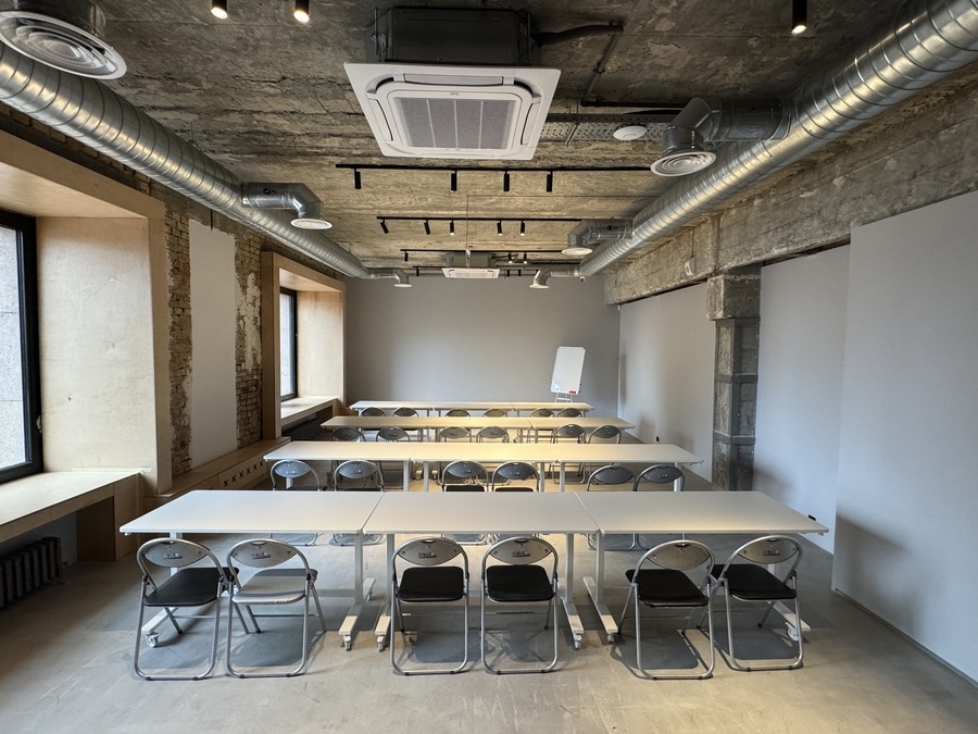 Майданчик для різноформатних подій на Хрещатику