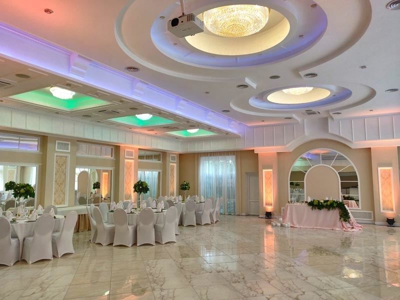Зал «ГРАНД ХОЛ» в комплексі «Софіївський Посад»