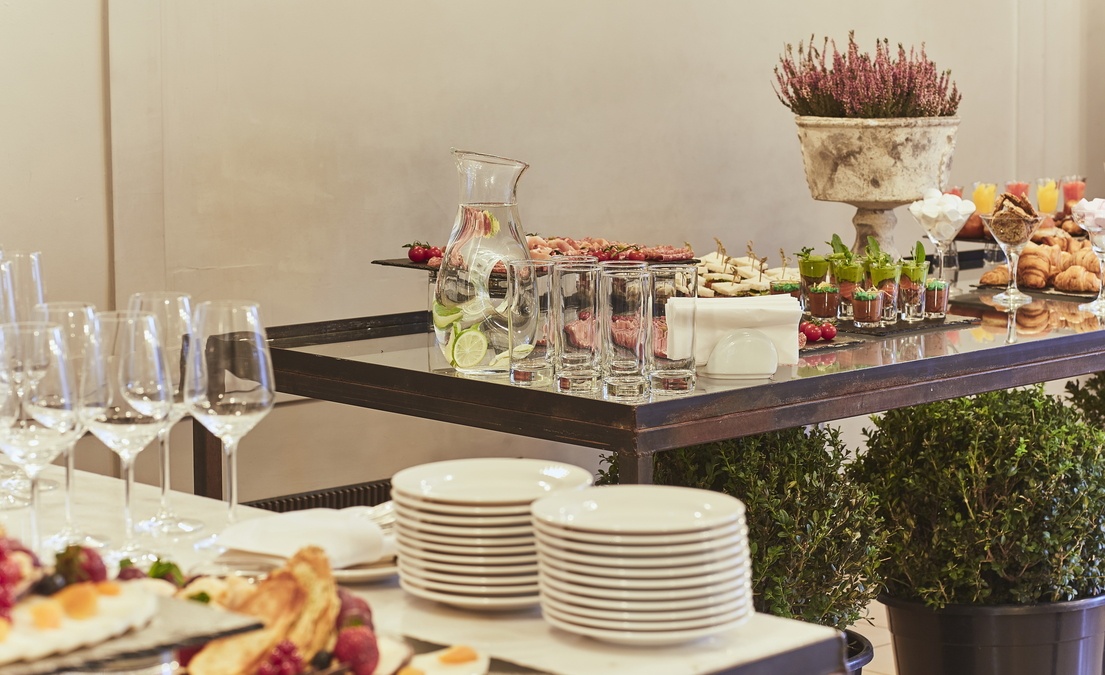 Малая гостиная в бутик-отеле Воздвиженский