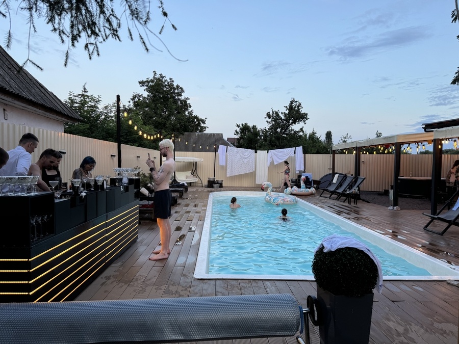 Дом для ивентов в Киеве с банкетным залом +СПА