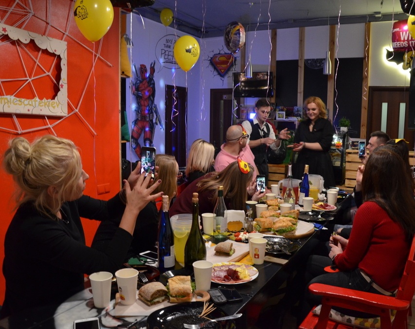 Comics Cafe для настоящих супергероев