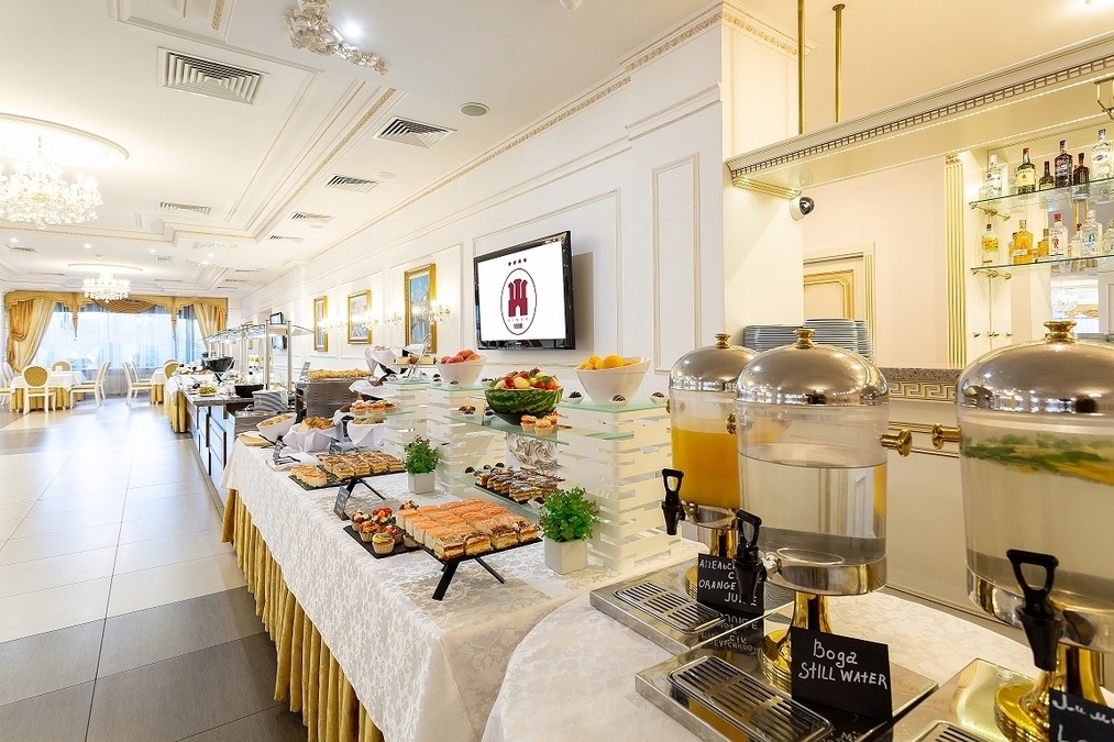 Ресторан для банкетів в Bratislava Hotel Kyiv 4 *