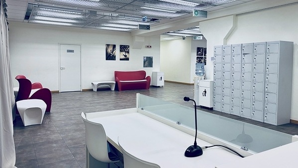 UBI Conference Hall – «MEETING»