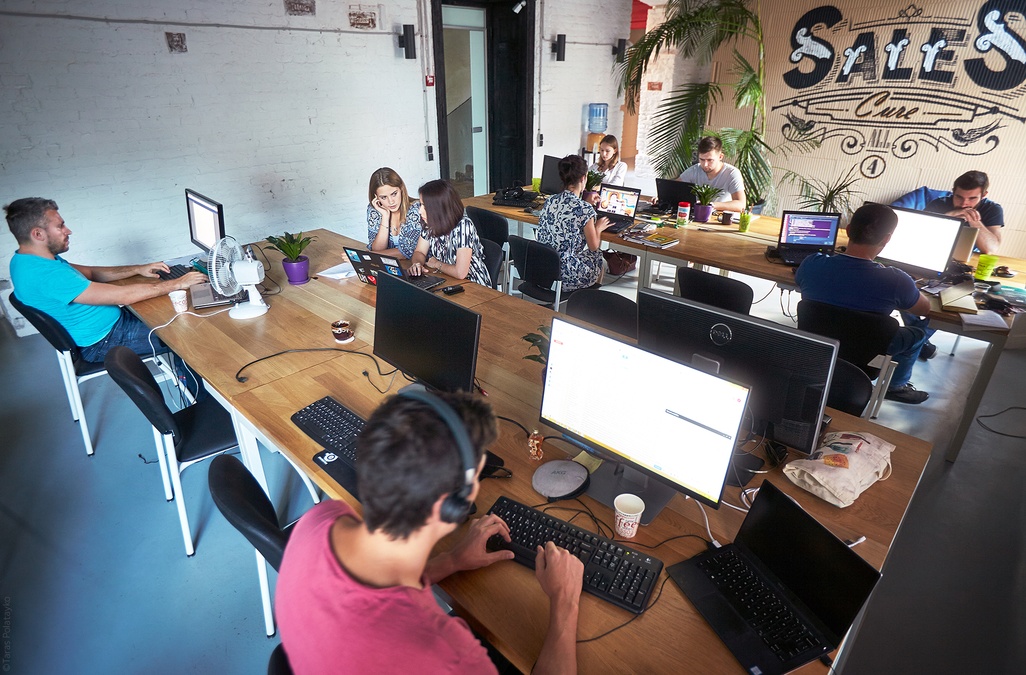  Івент-зал в центрі Львова - iHUB Lviv