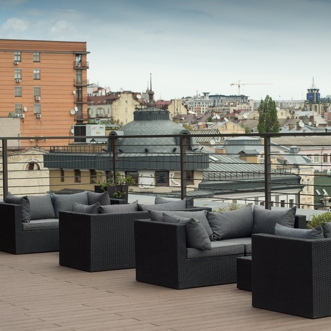 Тераса Інфініті на Олімпійській (є генератор)