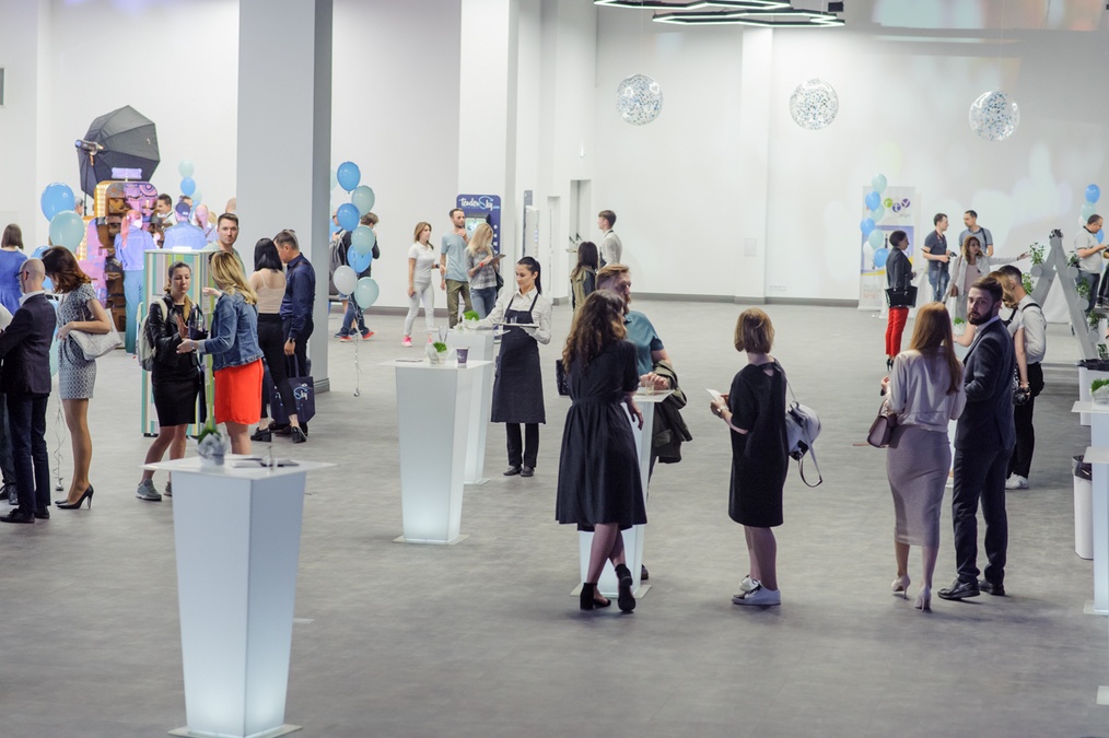 Инновационный зал трансформер