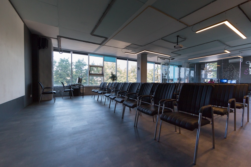 Мультимедійний простір в стилі лофт