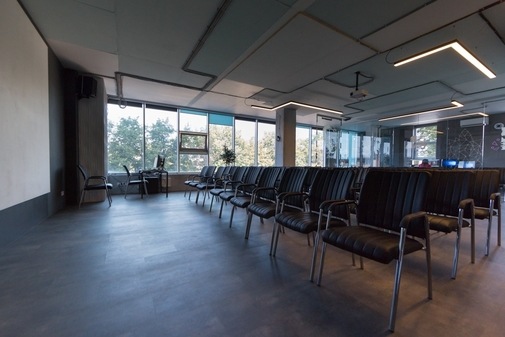 Мультимедийное пространство в стиле лофт