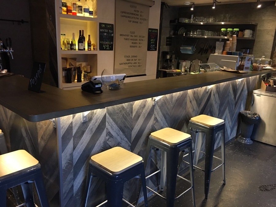 Американский бар в стиле лофт TRUMP