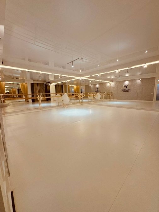 Зал в Phaeton Dance Studio
