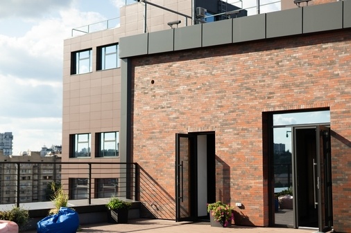 Тераса Інфініті на Олімпійській (є генератор)