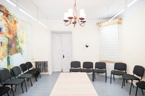 Атмосферне місце для навчання і відпочинку