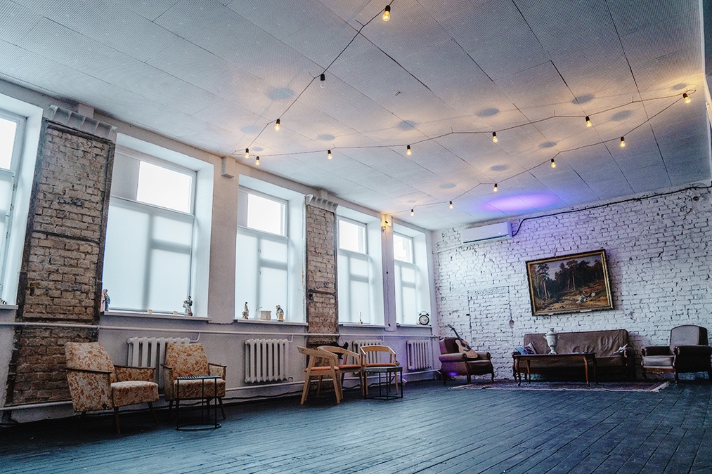 "GROHOT" - Білий лофт для ваших заходів