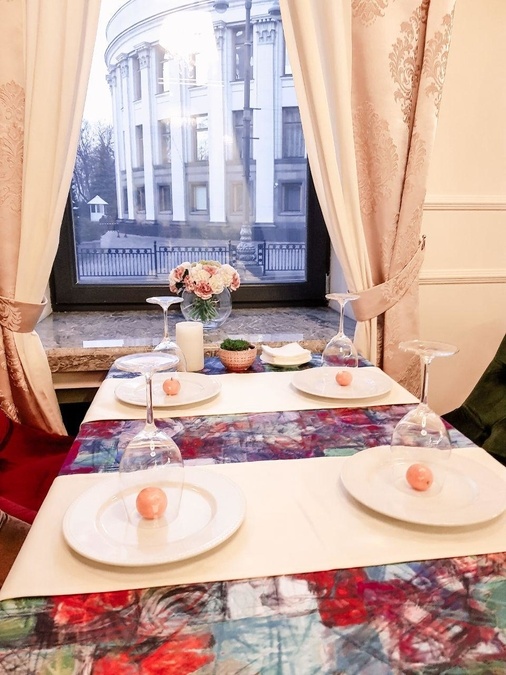 Ресторан рядом с Мариинским парком