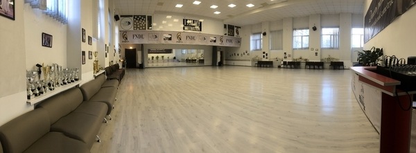 Танцевальное пространство в центре города