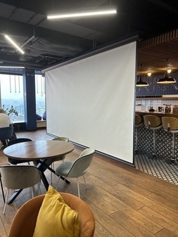 CQ — локация для конференций