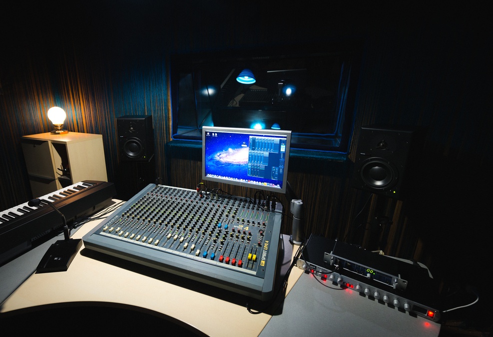 Студия звукозаписи для фотосъемки 