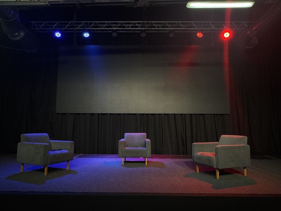 UPSTREAM PLACE  - сучасний івент-простір 