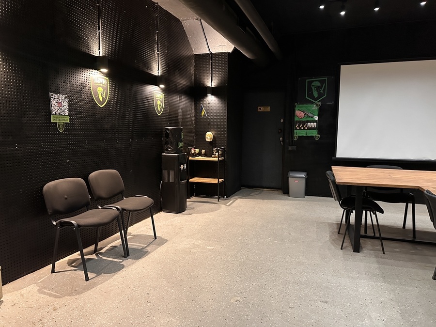 Стильний простір для конференцій та переговорів