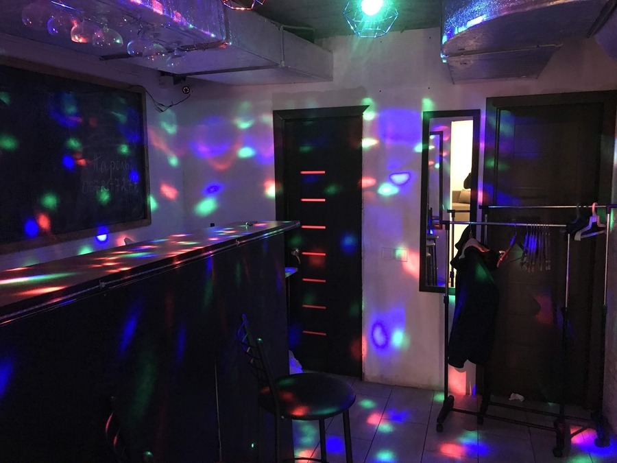 Happy Hall - антикафе в стиле лофт