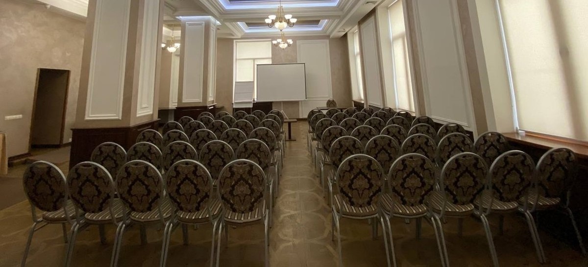 Конференц-зал "ЛАУНЖ ХОЛ" в отеле Украина