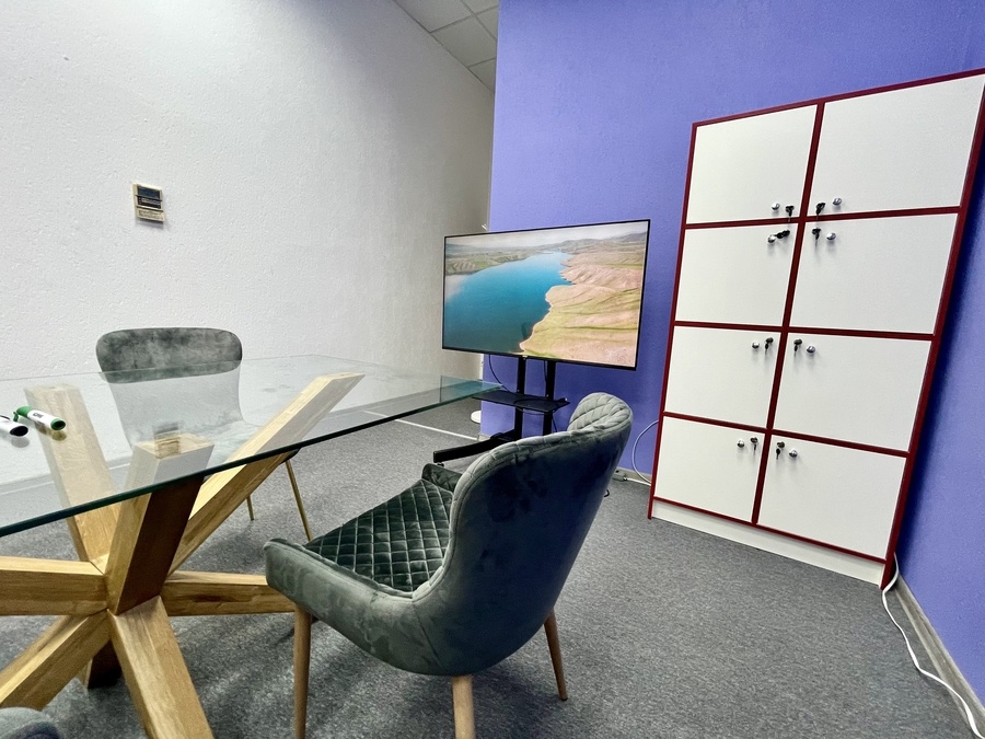 Затишна переговорна у центрі Києва