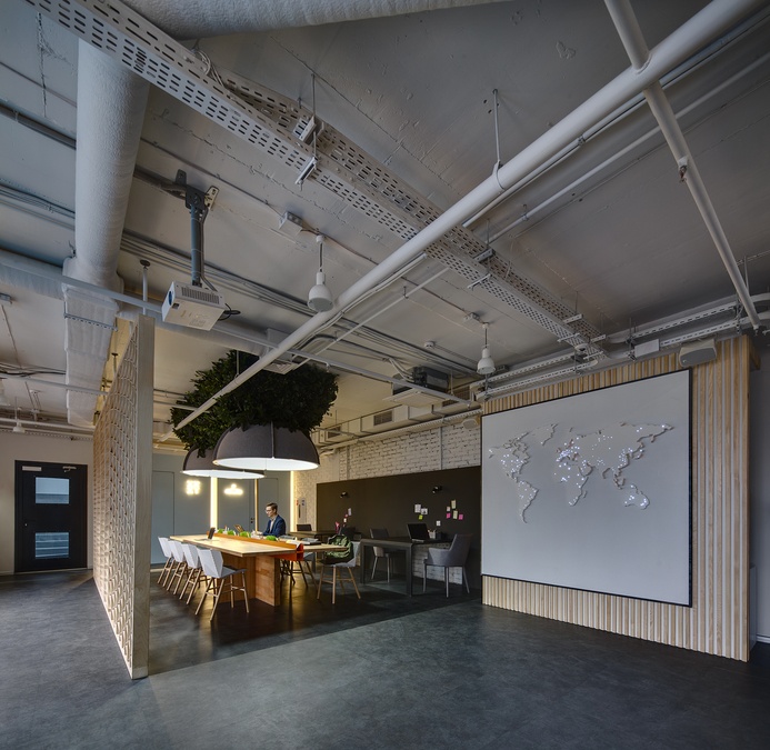 Інтер'єрний простір для зустрічей та переговорів