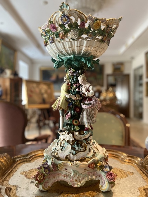 Галерея и антикварный салон для частных событий