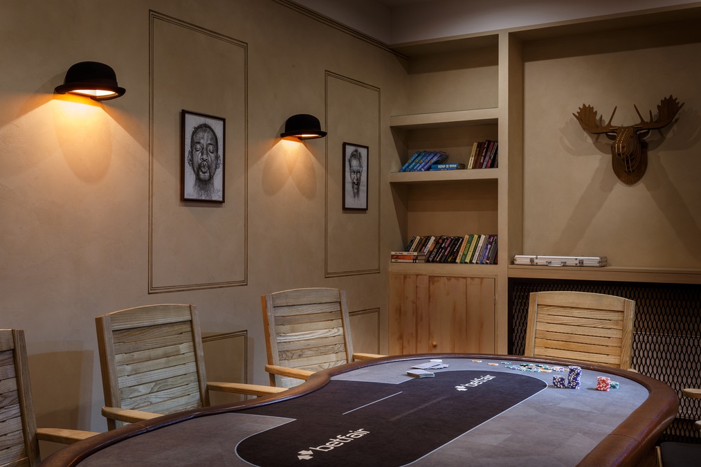 Место для отдыха и развлечений "Покерная"