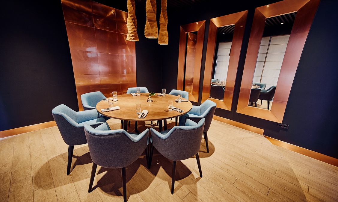 Универсальное пространство Just C.A.F.E