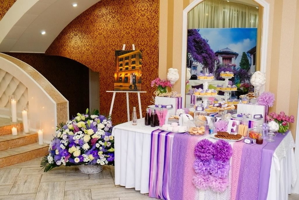 Роскошный банкетный зал «ВЕРСАЛЬ»