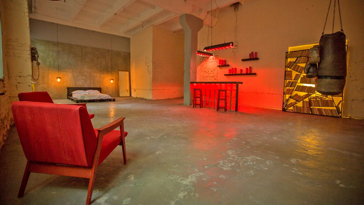 Лофт для вечеринок и фотосессий в S.P. Studio