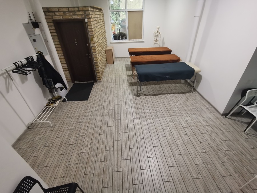 Невеликий зал для тренінгів та семінарів