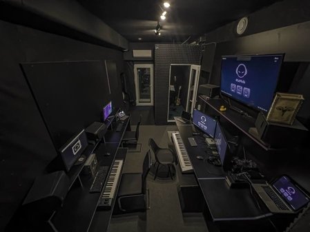 Відеостудія повного циклу у центрі Києва