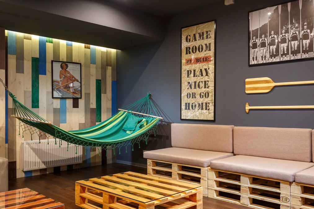 Яркий и позитивный зал "Большая Игровая"