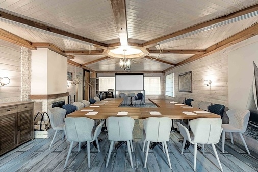 Конференц-зал «Кают-компанія»